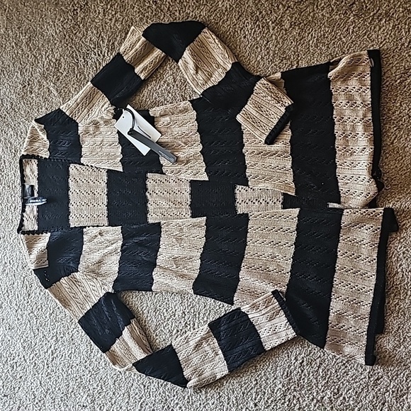 O'Neil Stripped Sweater - Picture 1 of 6